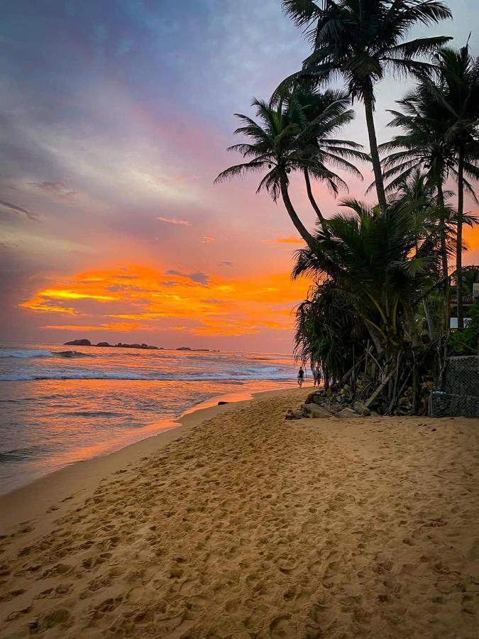 Chandi Gaya Beach Guesthouse Tangalle Kültér fotó