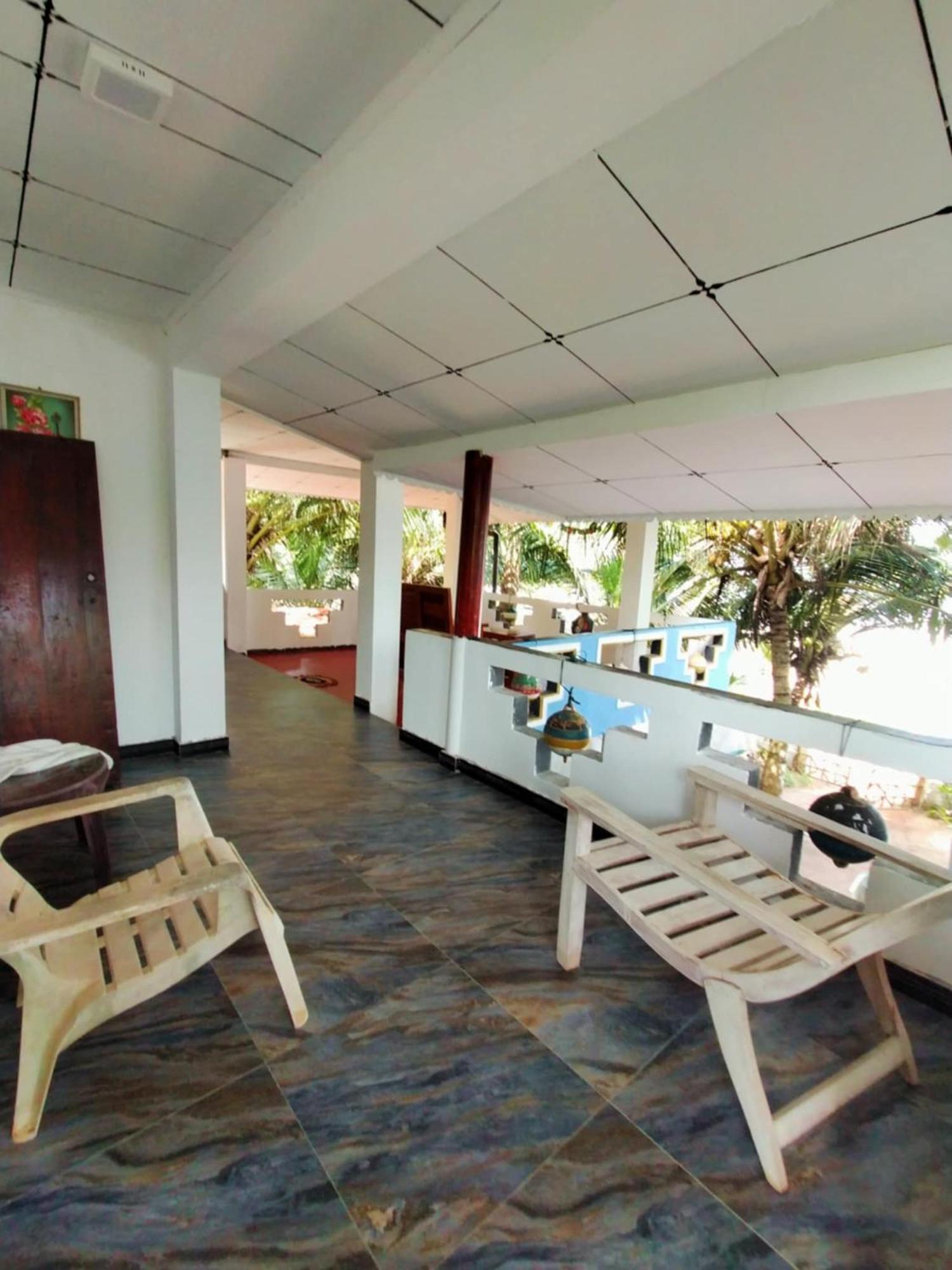 Chandi Gaya Beach Guesthouse Tangalle Kültér fotó