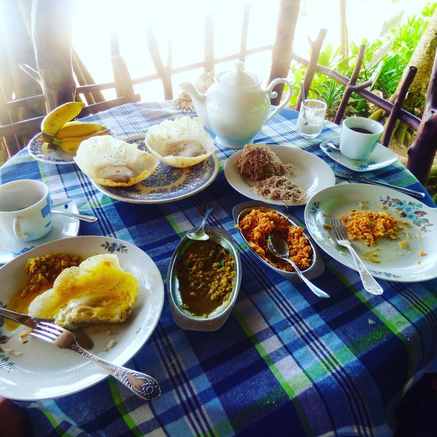 Chandi Gaya Beach Guesthouse Tangalle Kültér fotó